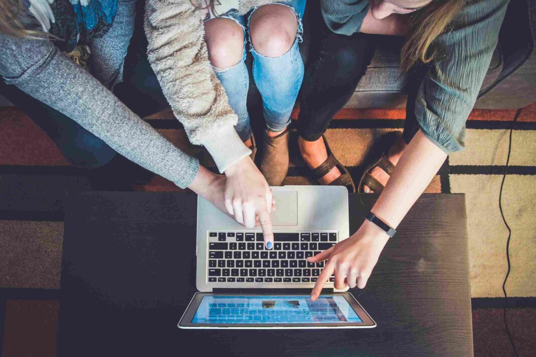 Aufbau erfolgreicher digitaler Communities: Schritt-für-Schritt-Anleitung