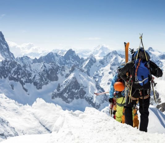 GuideBase Urlaub Winter Travel