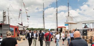 Menschenmenge Kieler Woche