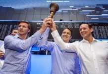 Clue Datenbrille ARD ZDF Pebble Stipendium Presseschau manager Magazin