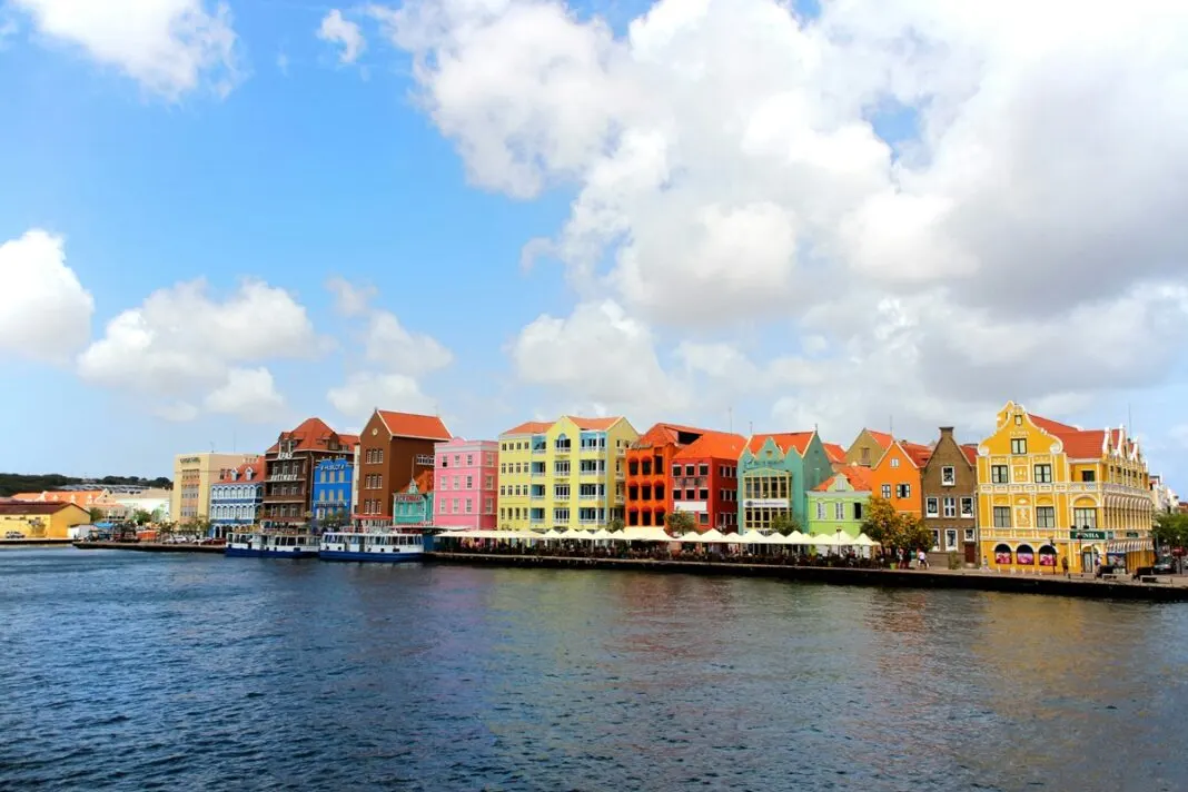 Curaçao als neue Heimat: Leben und Auswandern in die Karibik