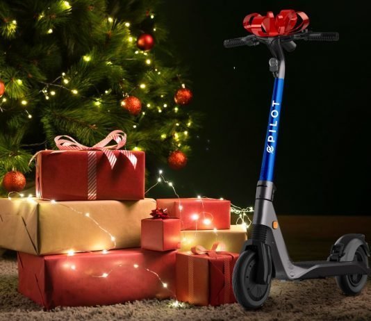 Mitarbeiter Weihnachtsgeschenke_Scooter