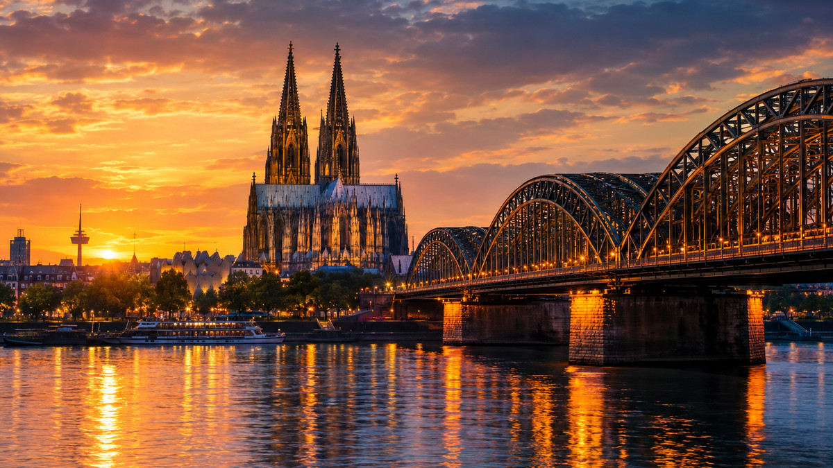 Kölner Dom und Rhein vom Deutzer Ufer, Sinnbild für die DMEXCO 2026 in Köln